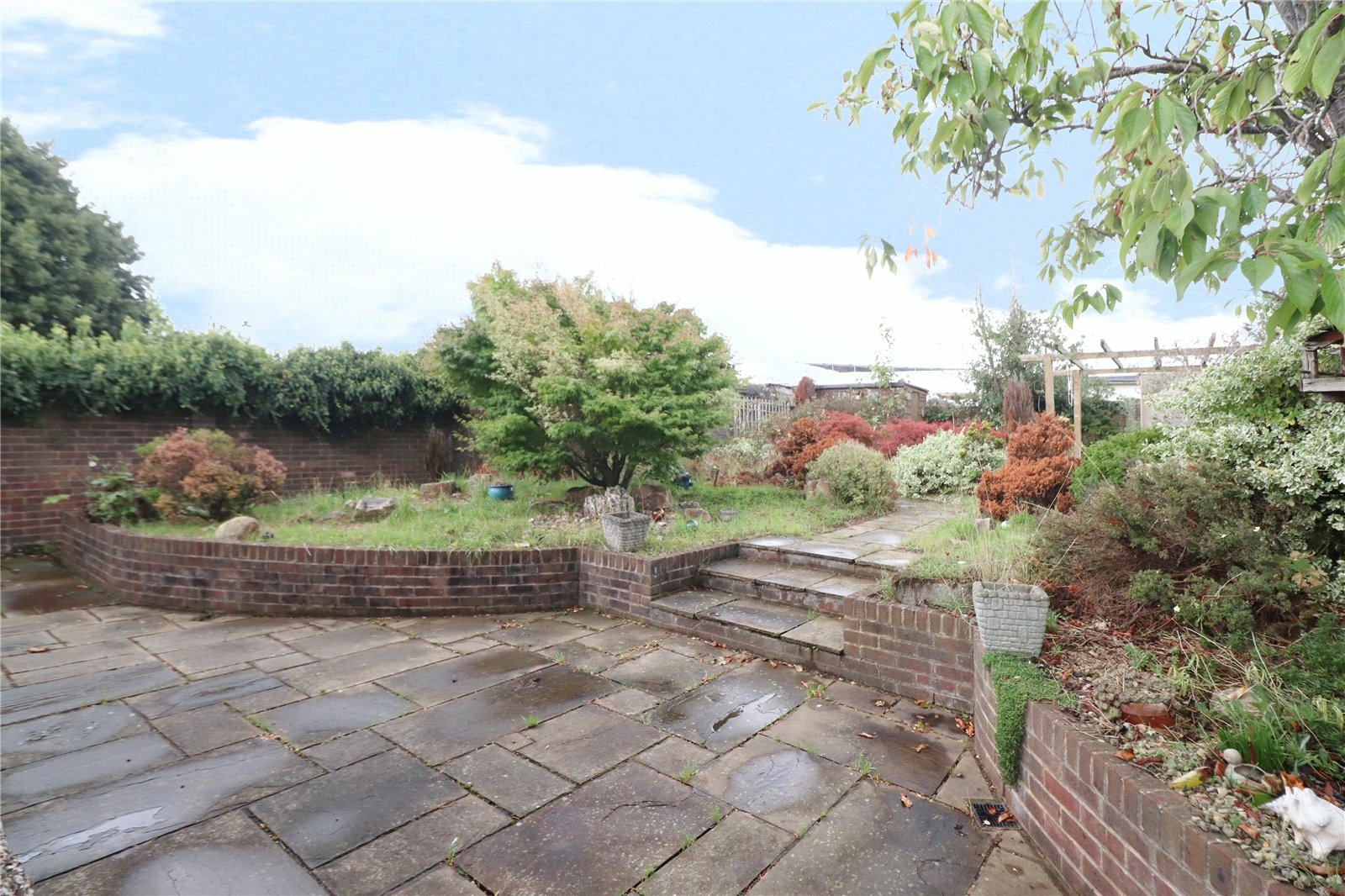 Castleton Avenue, Bexleyheath, Kent, DA7 Anthony Martin, Award