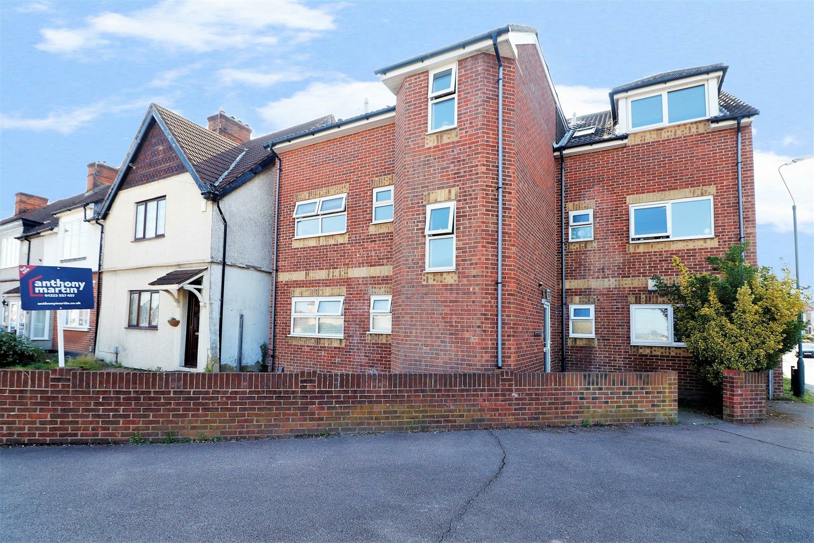 Parsonage Manorway, Upper Belvedere, Kent, DA17 Anthony Martin, Award