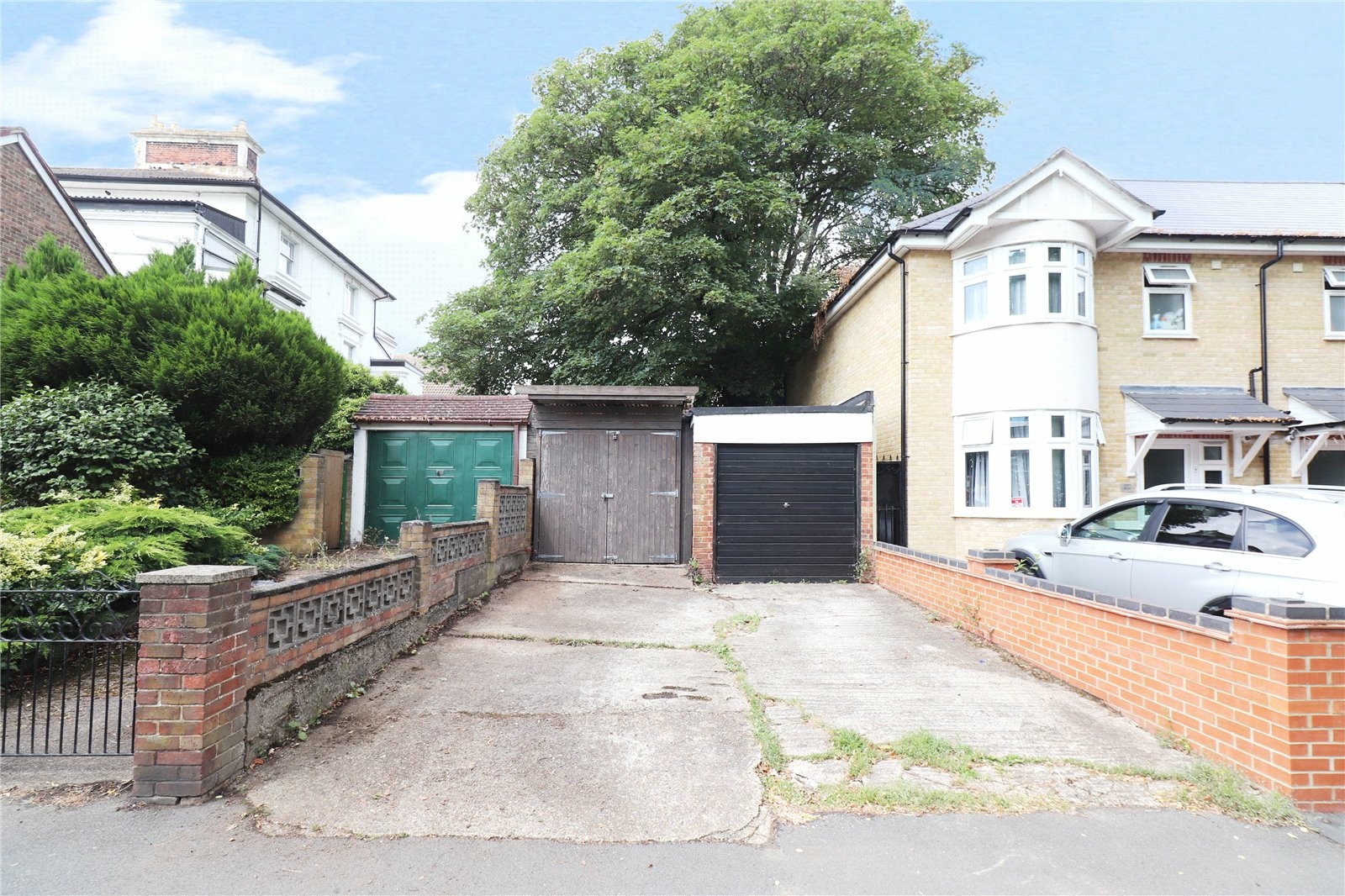 Park Crescent, Erith, Kent, DA8 Anthony Martin, Award Winning Estate Agents Barnehurst, Kent