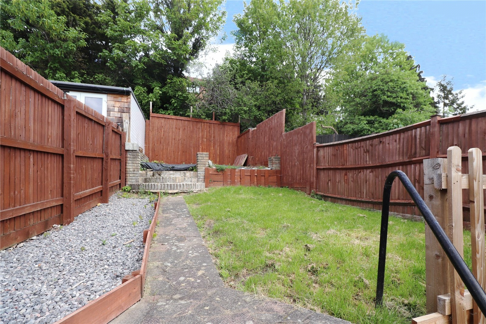 Green Walk, Crayford, Kent, DA1 Anthony Martin, Award Winning Estate