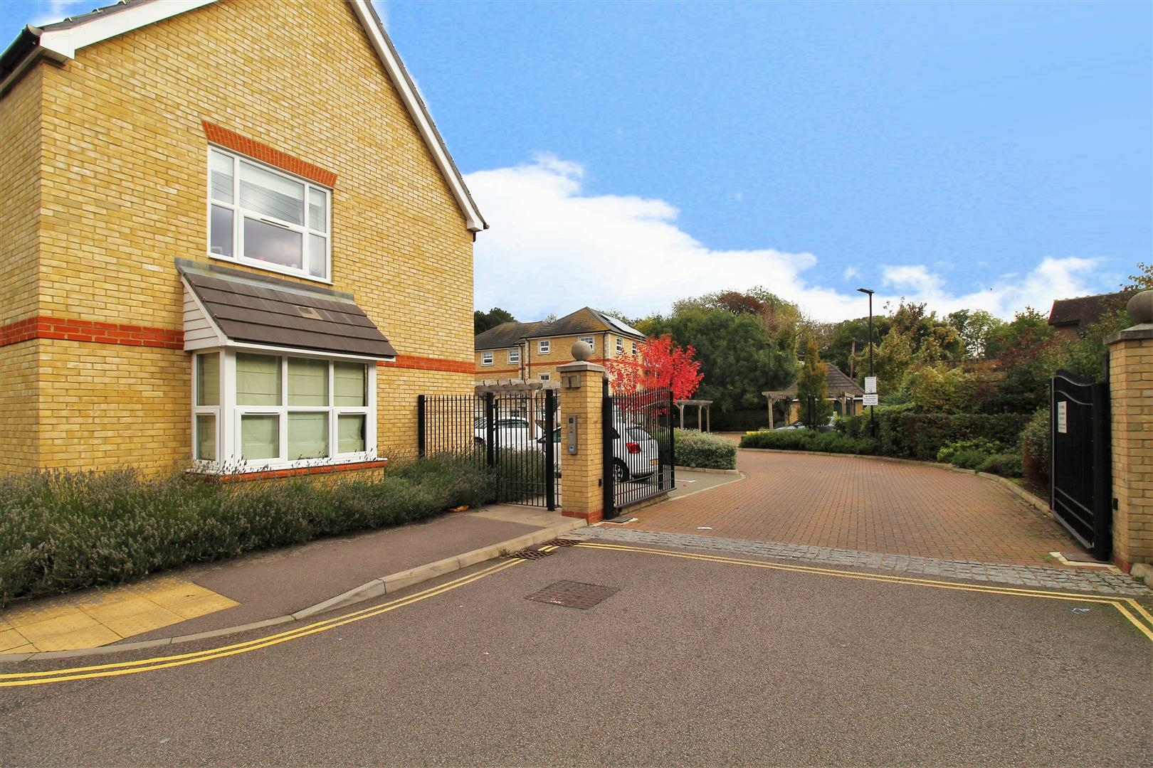 Weir Road, Bexley Village, Kent, DA5 Anthony Martin, Award Winning