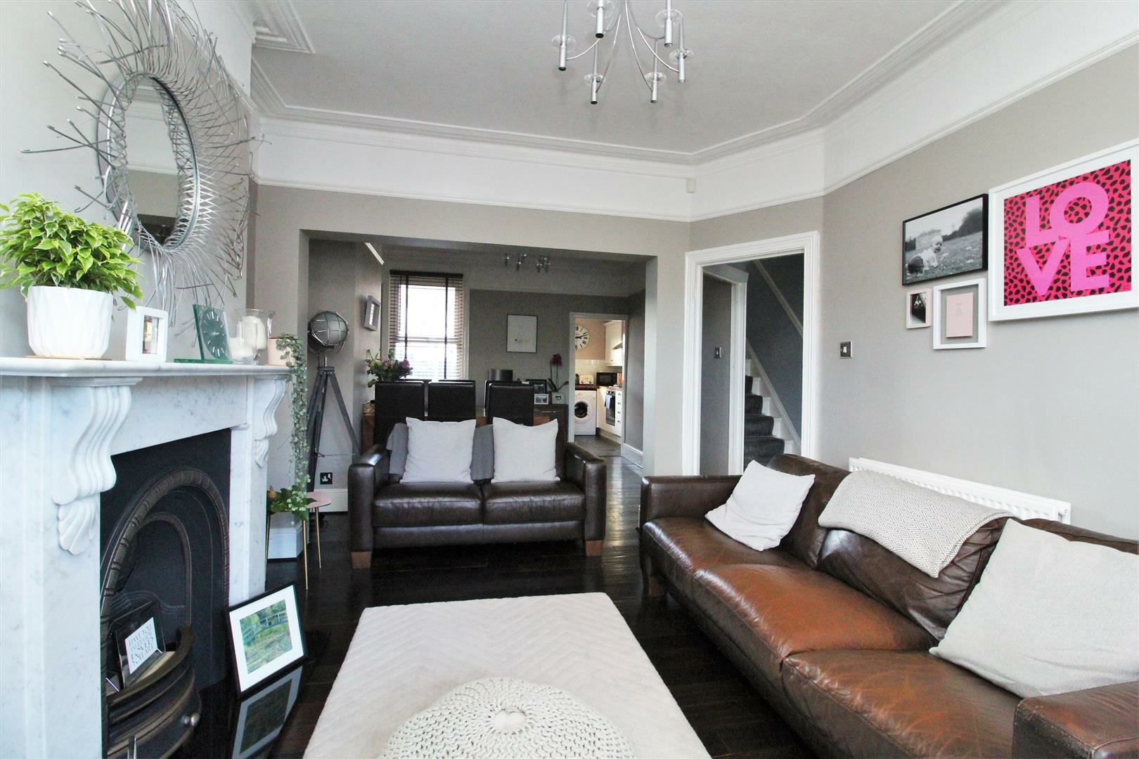 South Gipsy Road, Welling, Kent, DA16 Anthony Martin, Award Winning