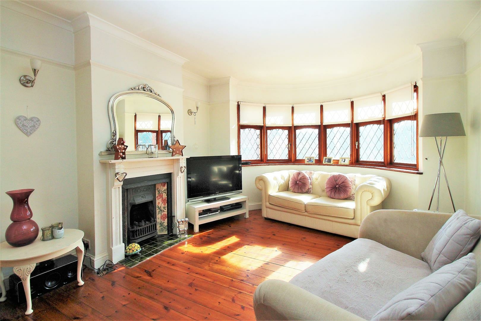 Axminster Crescent, Welling, Kent, DA16 Anthony Martin, Award Winning