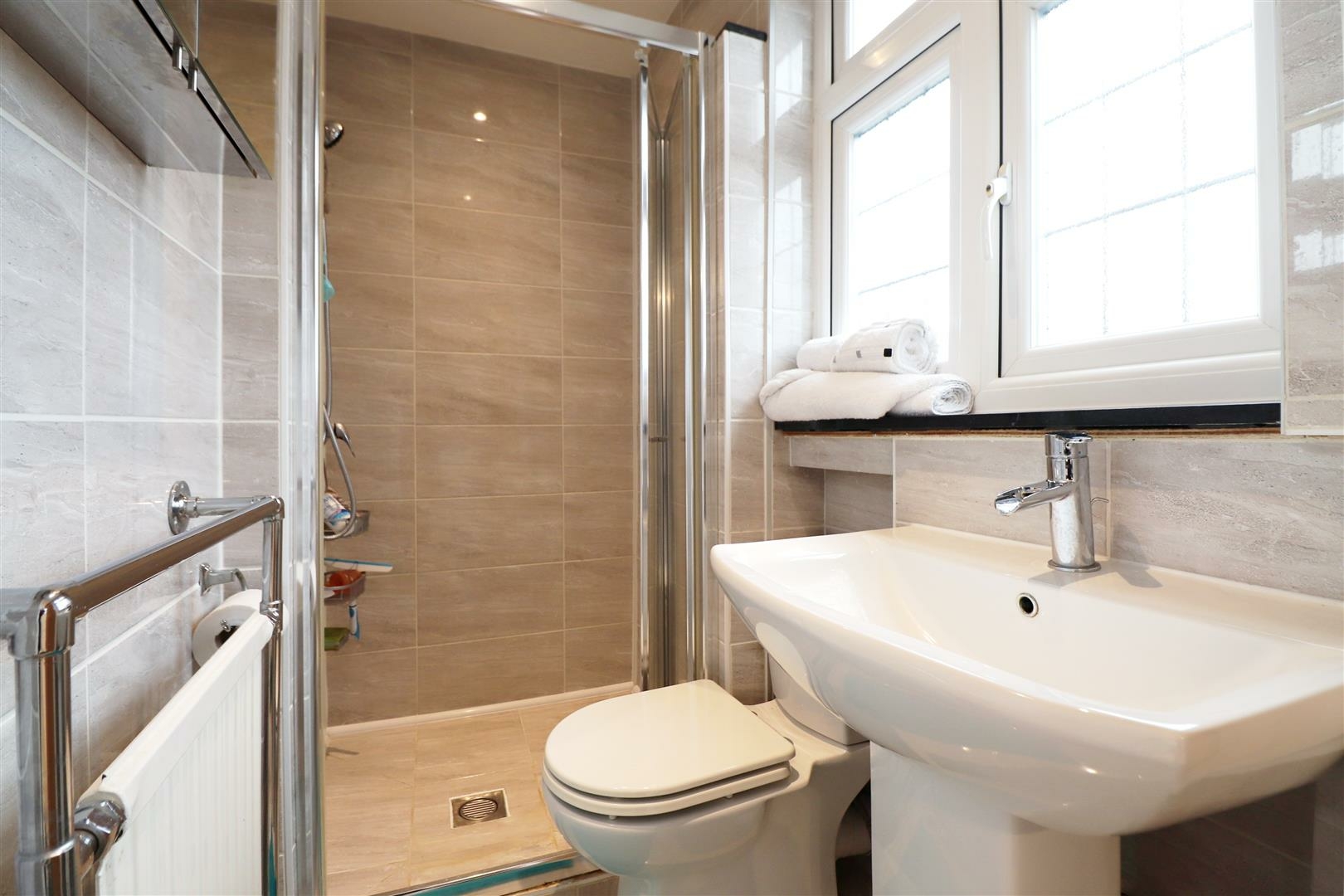 Bean Road, Bexleyheath, Kent, DA6 Anthony Martin, Award Winning