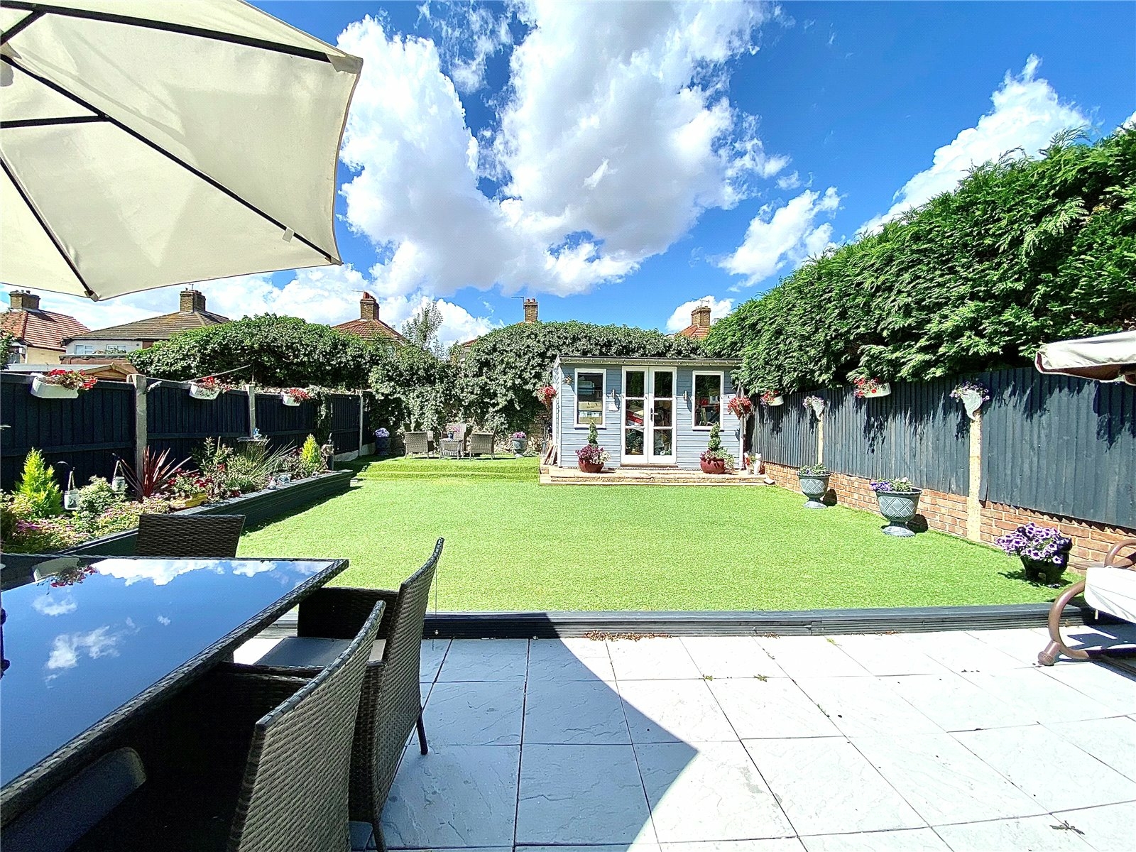 Okehampton Crescent, Welling, Kent, DA16 Anthony Martin, Award