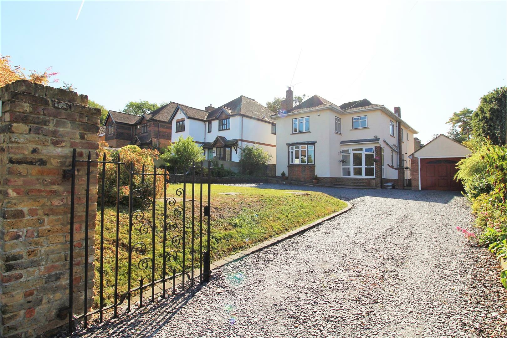 Holmesdale Hill, South Darenth, Kent, DA4 Anthony Martin, Award