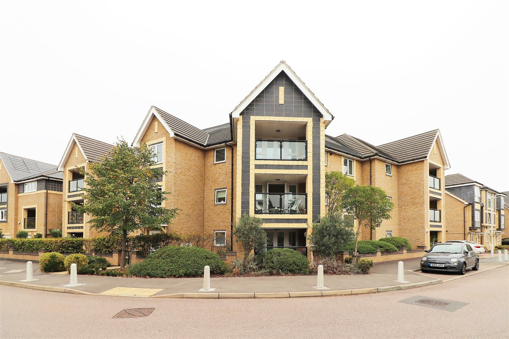 Chapel Drive, Dartford, DA2 Anthony Martin, Award Winning Estate