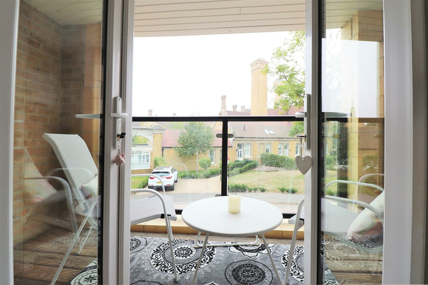 Chapel Drive, Dartford, DA2 Anthony Martin, Award Winning Estate