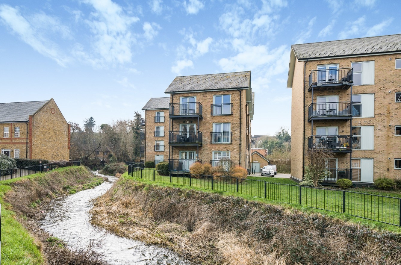 Esparto Way, South Darenth, Kent, DA4 Anthony Martin, Award Winning