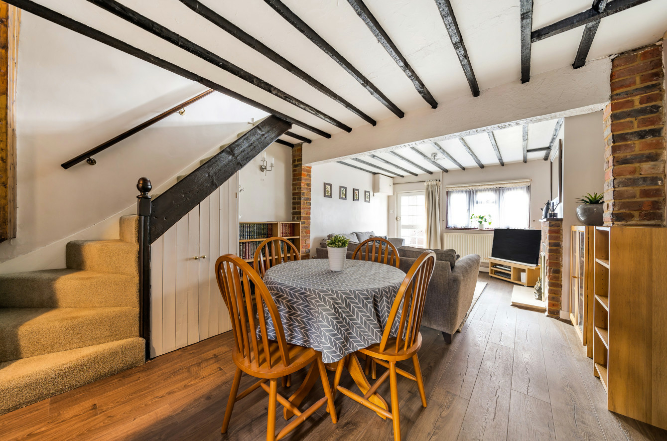 New Road, South Darenth, Dartford, Kent, DA4 Anthony Martin, Award