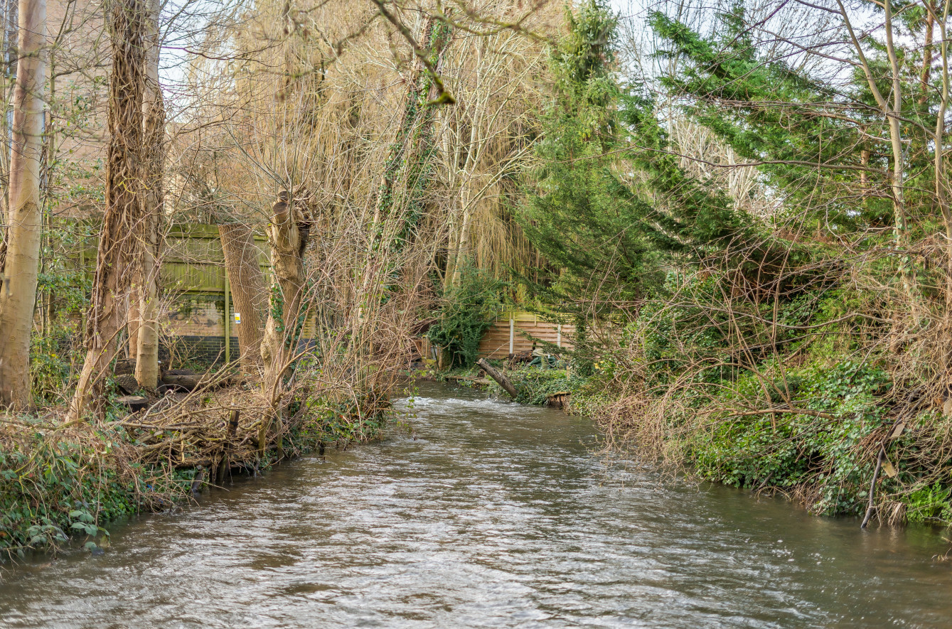 New Road, South Darenth, Dartford, Kent, DA4 Anthony Martin, Award