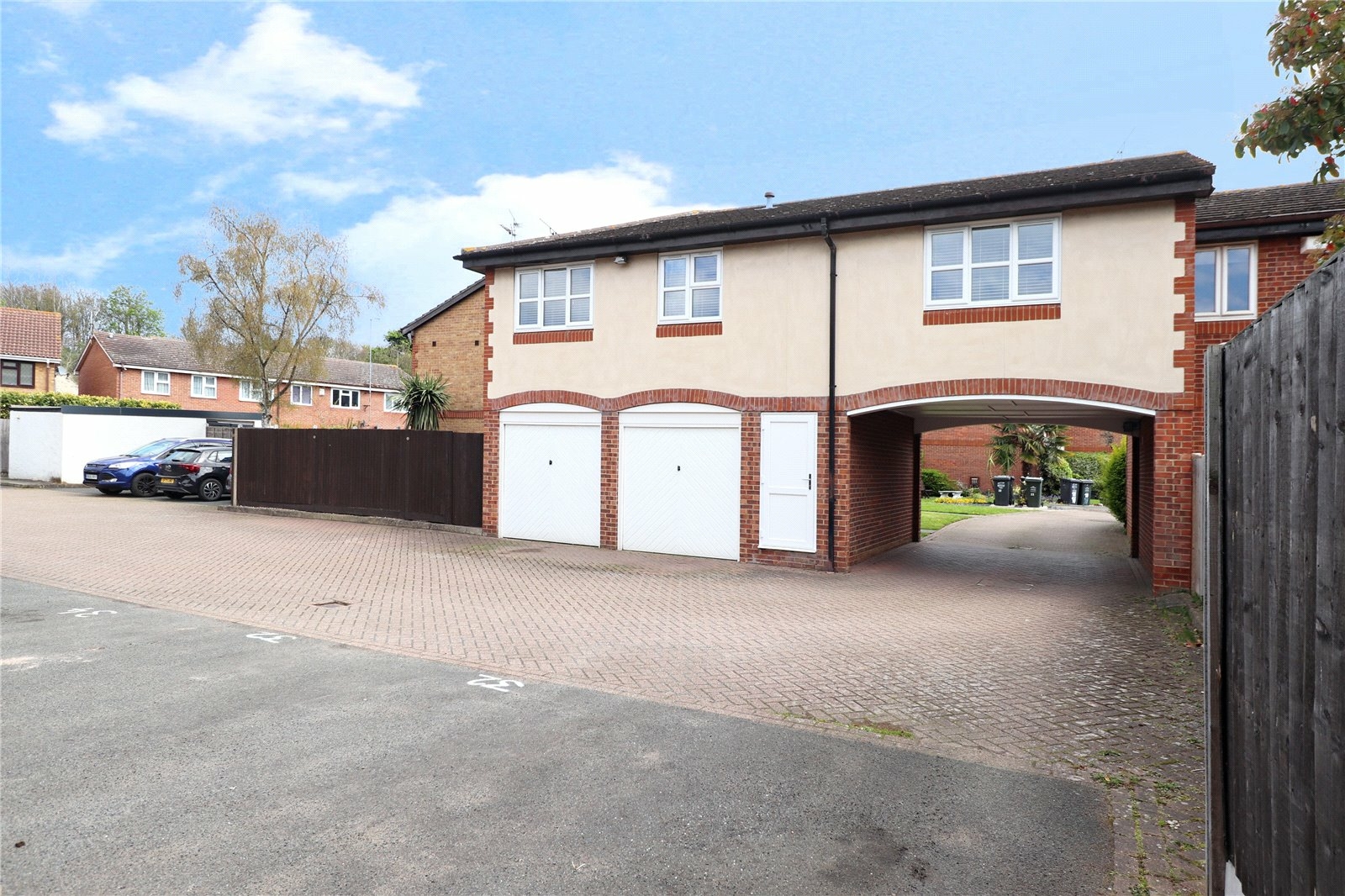 Smugglers Walk, Greenhithe, Kent, DA9 Anthony Martin, Award Winning Estate Agents Barnehurst